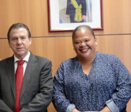 Cássia e o Ministro do TrabalhoLuiz Marinho